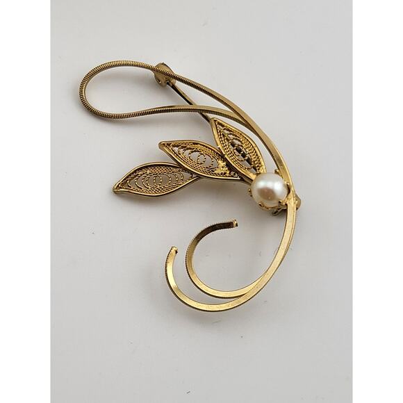 Vintage Cultured Pearl Filigree Brooch Gold Finish in Original Box 1950s - Picture 5 of 8